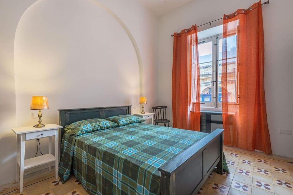 Spacious 4-Bedrooms Townhouse In Tas-Sliema Luaran gambar