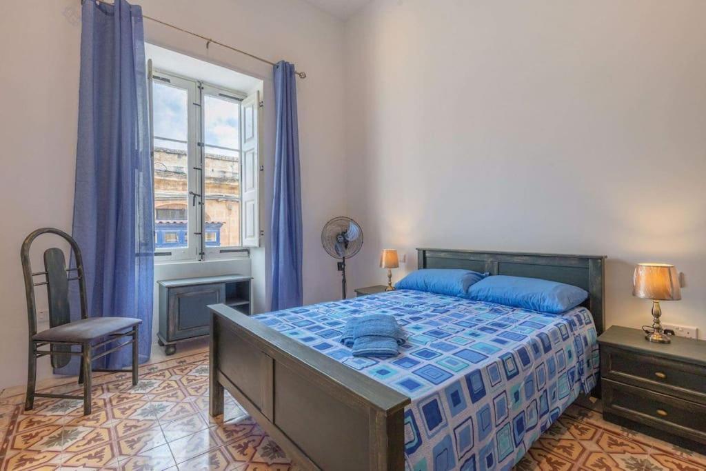 Spacious 4-Bedrooms Townhouse In Tas-Sliema Luaran gambar