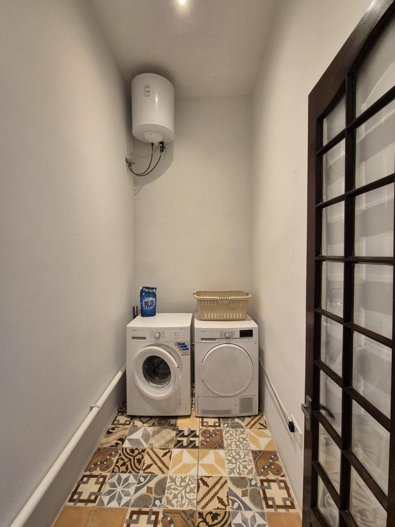Spacious 4-Bedrooms Townhouse In Tas-Sliema Luaran gambar